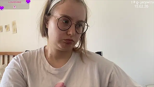 JacyWinslat online show from 02-15-26, 07:05