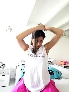 Snapshot of Sahana_Ashiika chatting on 09-09-25, 09:14 Sahana Ashiika online show from 09-09-25, 09:14