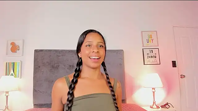 Snapshot of evelyn_evony chatting on 01-09-25, 03:15 evelyn evony online show from 01-09-25, 03:15