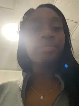 EscorpiLeoncita online show from 03-12-25, 11:54