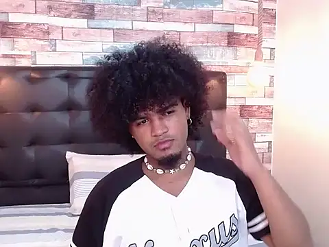 JaicobRuneer online show from 10-05-25, 01:15