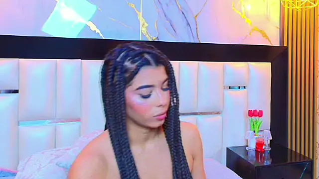 TiaraRosse online show from 09-23-25, 01:08