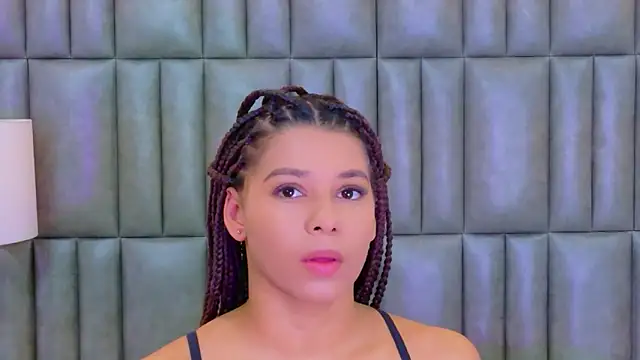 TiaraRosse online show from 02-05-26, 04:06