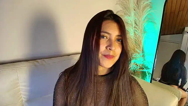 Rebeca Williams  online show from 02-04-25, 02:17