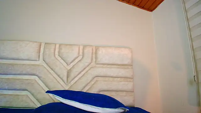 Rebeca Williams  online show from 03-05-25, 04:45