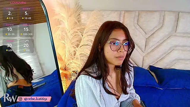 Rebeca Williams  online show from 03-18-25, 06:48