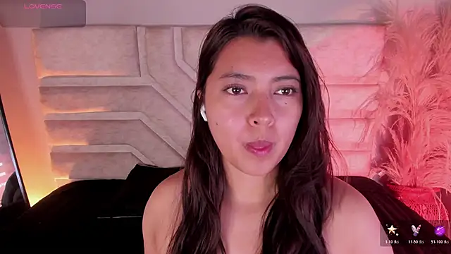 Rebeca Williams  online show from 11-04-25, 11:42