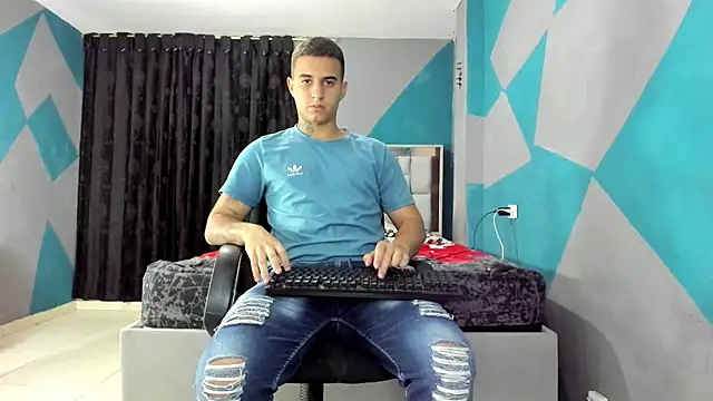 simookeler online show from 02-22-25, 06:06