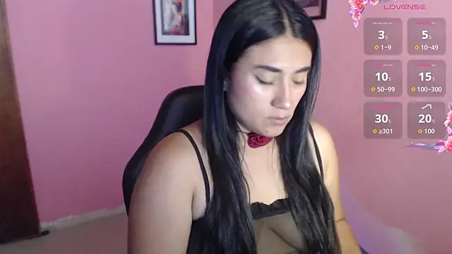 bunnyemilyrose36 online show from 10-10-25, 07:35