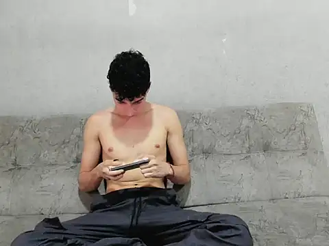 anjel cute18 online show from 09-29-25, 02:00