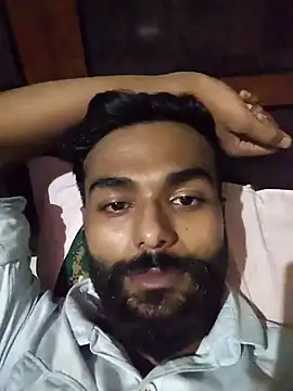 Snapshot of scoozeme chatting on 09-12-25, 05:35 scoozeme online show from 09-12-25, 05:35