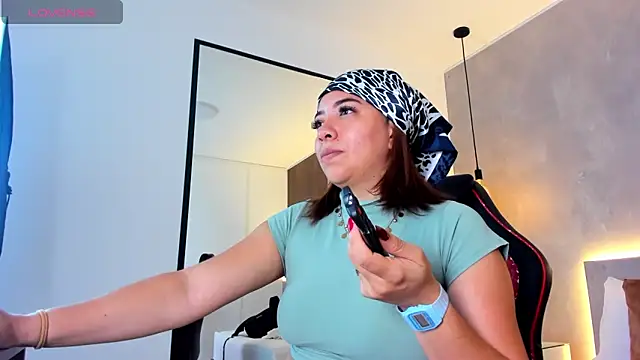 alma fenix online show from 10-25-25, 12:23