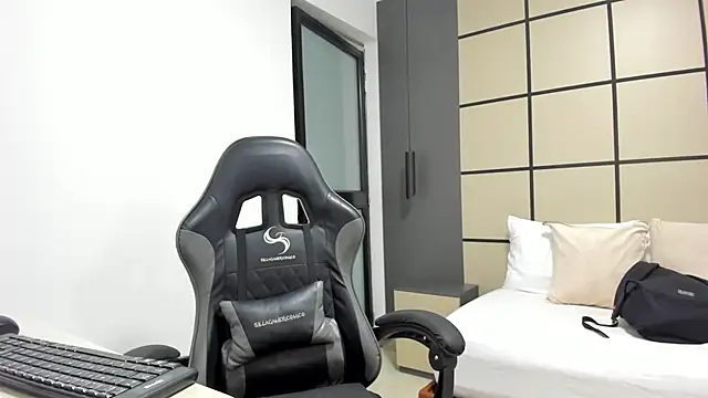 alma fenix online show from 02-26-26, 12:37