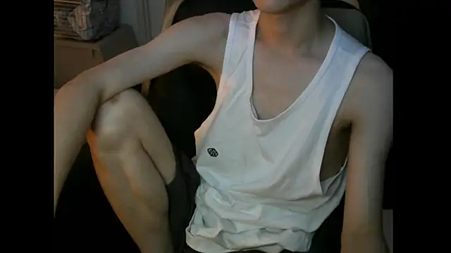 Snapshot of Ray175oo chatting on 09-14-25, 03:55 Ray175oo online show from 09-14-25, 03:55