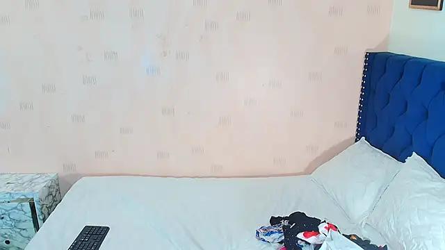 hotlatinateacher online show from 03-03-25, 06:55