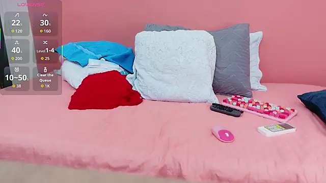 hotlatinateacher online show from 10-14-25, 07:36