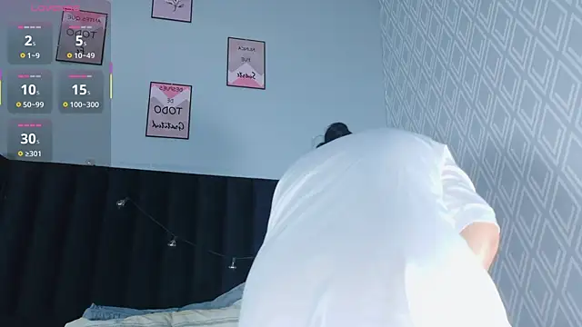 hotlatinateacher online show from 01-12-26, 04:12