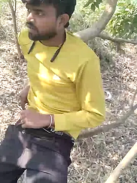 Snapshot of Jishm_ki_bhookh chatting on 12-22-24, 07:44 Jishm ki bhookh online show from 12-22-24, 07:44