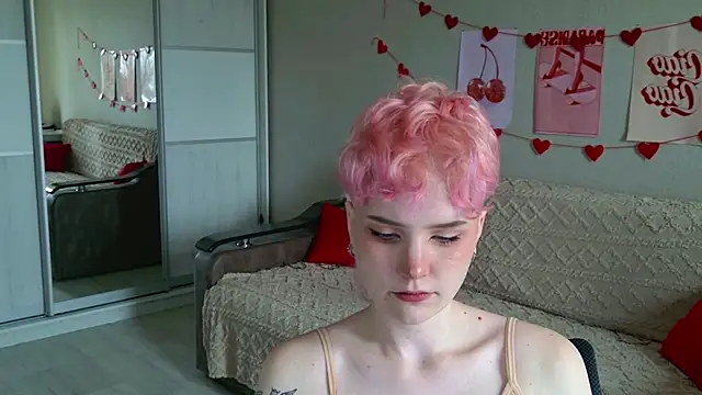 School Love online show from 09-11-25, 11:10