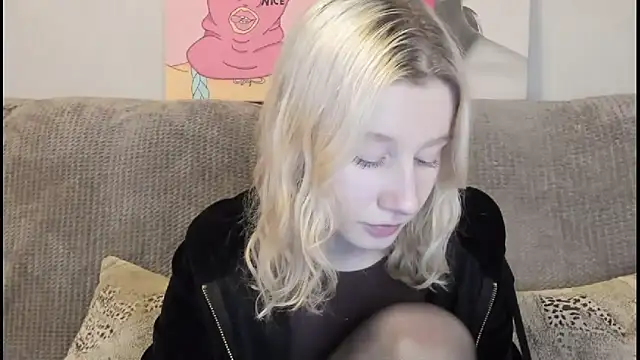 EnigmaSee online show from 11-17-25, 10:54