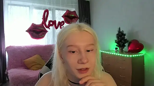 EnigmaSee online show from 04-05-26, 09:17