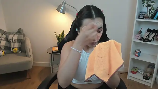  BellaEvans  online show from 03-07-25, 05:51