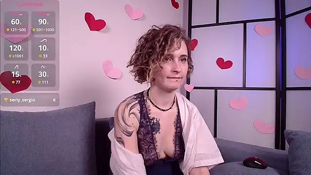 Snapshot of sweet_cherry_pie_ chatting on 02-04-25, 03:47 sweet cherry pie online show from 02-04-25, 03:47