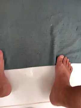 lobomisterioso13 online show from 12-18-24, 10:51