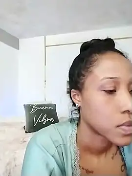 LadyEbonyX online show from 12-24-24, 06:17