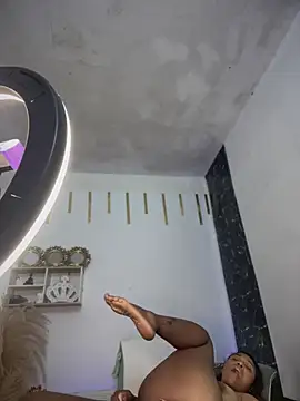 LadyEbonyX online show from 02-09-25, 08:02