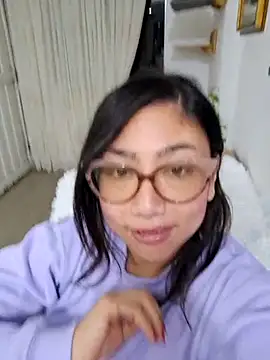 Snapshot of Mia_Ruiz chatting on 02-22-25, 01:55 Mia Ruiz online show from 02-22-25, 01:55