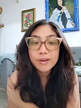 Snapshot of Mia_Ruiz chatting on 03-09-25, 03:22 Mia Ruiz online show from 03-09-25, 03:22