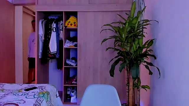 aldrinwhite online show from 11-22-25, 03:44