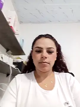 Mommy-Hot online show from 02-17-26, 01:57