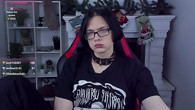 Justin Care online show from 12-23-24, 02:13
