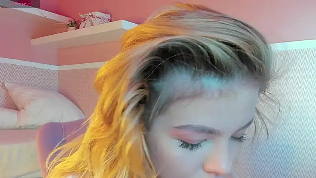 Anna Robinson online show from 01-13-25, 01:13