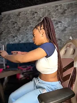 Melany Williams online show from 10-21-25, 12:50