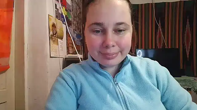 Snapshot of Cora_Maro chatting on 12-18-25, 10:43 Cora Maro online show from 12-18-25, 10:43