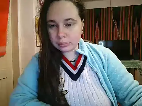 Snapshot of Cora_Maro chatting on 12-23-25, 07:39 Cora Maro online show from 12-23-25, 07:39