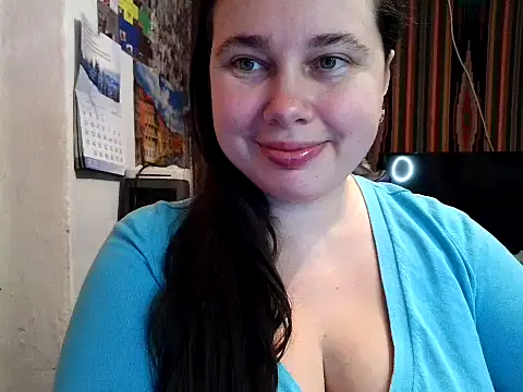 Snapshot of Cora_Maro chatting on 01-15-26, 02:21 Cora Maro online show from 01-15-26, 02:21