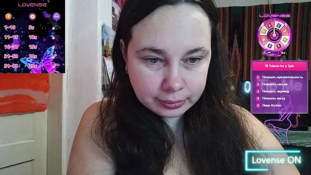 Snapshot of Cora_Maro chatting on 02-15-26, 12:03 Cora Maro online show from 02-15-26, 12:03