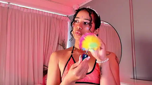 Snapshot of Ammy_nova chatting on 10-20-25, 07:58 Ammy nova online show from 10-20-25, 07:58