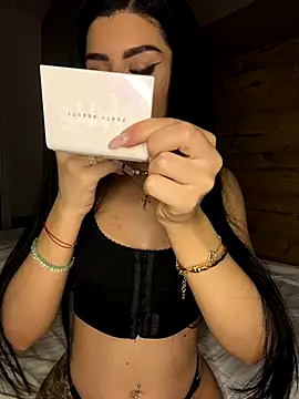 Ameliablack 1 online show from 12-14-25, 09:52