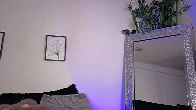 Nyx nayla online show from 09-26-25, 11:31