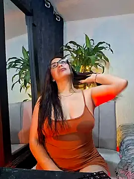 Snapshot of emmily_d chatting on 12-01-24, 11:25 emmily d online show from 12-01-24, 11:25