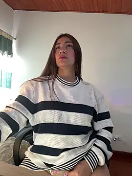 Snapshot of emmily_d chatting on 03-01-26, 06:32 emmily d online show from 03-01-26, 06:32