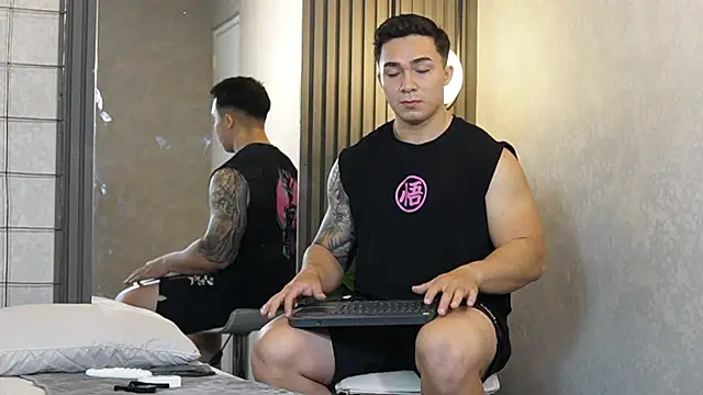 Ryan Hunt online show from 03-09-25, 12:42