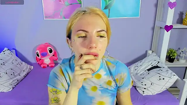 AnneTenet online show from 12-04-24, 04:10