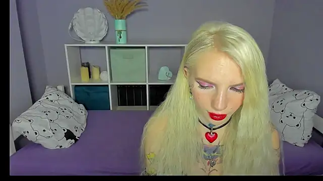 AnneTenet online show from 02-14-25, 10:28