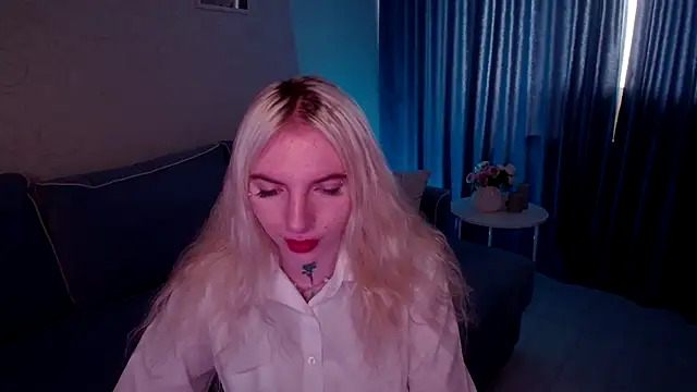 AnneTenet online show from 09-18-25, 09:11